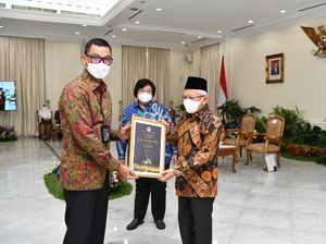 PLN Sabet Penghargaan Green Leadership di Ajang PROPER 2022