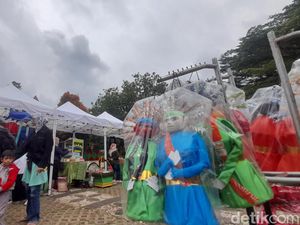 Jakarta Hujan, Persiapan Tahun Baru 2023 Setu Babakan Sempat Terhenti