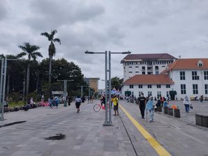 Walkot Jakbar Pastikan Kawasan Kota Tua Bersih dari PKL