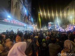 Warga Kota Tasik dan Majalengka Sambut Antusias Malam Pergantian Tahun