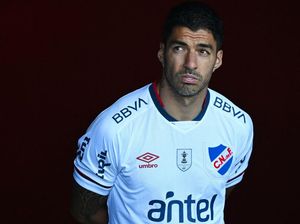 Luis Suarez Gabung Gremio