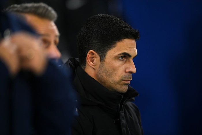 BRIGHTON, ENGLAND - DECEMBER 31: Mikel Arteta, Manager of Arsenal, looks on prior to the Premier League match between Brighton & Hove Albion and Arsenal FC at American Express Community Stadium on December 31, 2022 in Brighton, England. (Photo by Mike Hewitt/Getty Images)