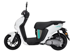 Skuter Listrik Yamaha Neo Bakal Diboyong ke Indonesia?