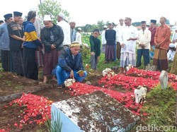 5 Orang Sekeluarga Tewas Tertabrak KA di Pasuruan Dikenal Agamis