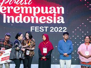 Puan Dorong Perempuan Indonesia Gotong Royong Bangun Bangsa-Negara