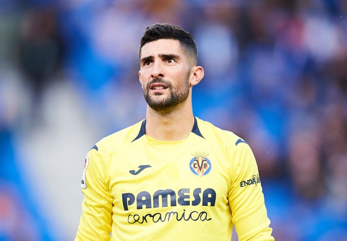 Rekan Cristiano Ronaldo di Al Nassr BRASILIA, BRAZIL - JULY 09: David Ospina of Colombia warms up prior to Third Place play off match between Peru and Colombia as part of Copa America Brazil 2021 at Mane Garrincha Stadium on July 09, 2021 in Brasilia, Brazil. (Photo by Pedro Vilela/Getty Images)