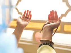 Doa Menerima Zakat Fitrah, Mustahik Jangan Lupa Baca Ini Ya!