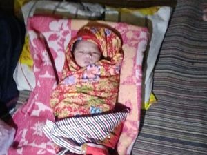 Bayi Laki-laki Ditemukan di Teras Warga Wonosobo, Polisi Selidiki