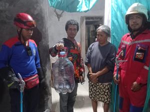 Warga Klaten Kena Sembur Ular Kobra di Rumahnya