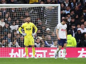 Tottenham Kalah, Lloris Dibobol Lagi sama Nomor 10 dari Argentina Tottenham Kalah, Lloris Dibobol Lagi sama Nomor 10 dari Argentina