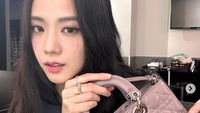 7 Foto Jisoo BLACKPINK, Jadi Personel Terakhir yang Debut Solo di 2023