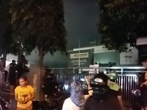 Kantor BPJS Kesehatan Medan Terbakar!