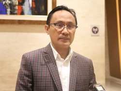 Kemenag: Belum Punya Sertifikat, Mixue Jangan Pasang Logo Halal!