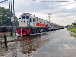 Alhamdulillah Banjir Surut, Aktivitas Stasiun Tawang Mulai Normal