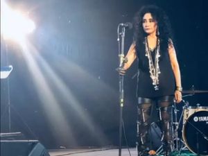 Lady Rocker Pertama di Indonesia Ternyata Asal Jatim Lady Rocker Pertama di Indonesia Ternyata Asal Jatim