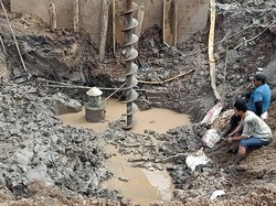 Vietnam Nyatakan Bocah yang Jatuh di Lubang 35 Meter Telah Meninggal