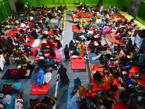 Kondisi Pengungsi Banjir di Kudus