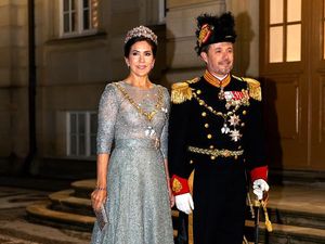 10 Gaya Putri Mary, Rakyat Biasa yang Jadi Calon Ratu Denmark