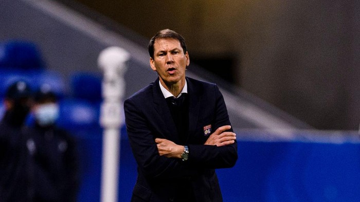 LYON, FRANCE - MAY 23: Rudi Garcia Olympique Lyon Head Coach during the Ligue 1 match between Olympique Lyon and OGC Nice at Groupama Stadium on May 23, 2021 in Lyon, France. (Photo by Marcio Machado/Eurasia Sport Images/Getty Images)
