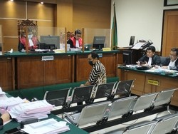 Terdakwa Ngaku Difasilitasi Apartemen demi Bobol Pajak Samsat Kelapa Dua