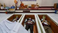 Tidur dalam Peti Mati, Cara Orang Thailand Rayakan Tahun Baru