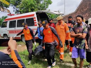 Petani Tenggelam di Sungai Lusi Blora Ditemukan Tewas Petani Tenggelam di Sungai Lusi Blora Ditemukan Tewas