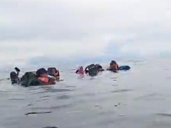 Speedboat Tenggelam, 34 Wisatawan Terombang-ambing di Laut Berau