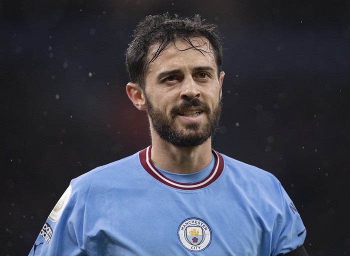 MANCHESTER, ENGLAND - DECEMBER 31: Bernardo Silva of Manchester City during the Premier League match between Manchester City and Everton FC at Etihad Stadium on December 31, 2022 in Manchester, United Kingdom. (Photo by Joe Prior/Visionhaus via Getty Images)