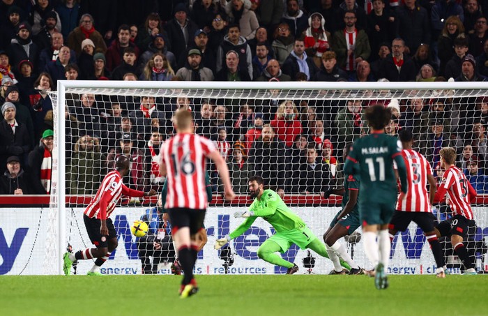 Brentford BRENTFORD, ENGLAND - JANUARY 02: Yoane Wissa of Brentford scores the team's second goal during the Premier League match between Brentford FC and Liverpool FC at Brentford Community Stadium on January 02, 2023 in Brentford, England. (Photo by Clive Rose/Getty Images)
