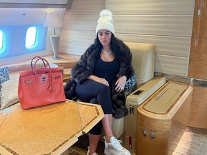 Ronaldo Pindah ke Al-Nassr, Georgina Rodriguez Pamer Tas Hermes Rp 500 Juta