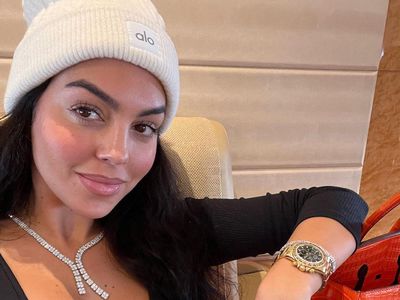 Potret Georgina Rodriguez Antar Ronaldo ke Arab Saudi