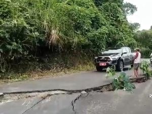 6 Jalan di Lebak Amblas Akibat Hujan Deras, Ini Titiknya