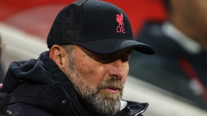 BRENTFORD, ENGLAND - JANUARY 02:  Jurgen Klopp manager of Liverpool during the Premier League match between Brentford FC and Liverpool FC at Brentford Community Stadium on January 2, 2023 in Brentford, United Kingdom. (Photo by Marc Atkins/Getty Images)