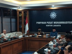Canda Ketum Muhammadiyah Saat Ditemui Ketua KPU: Artinya Pemilu Tak Ditunda