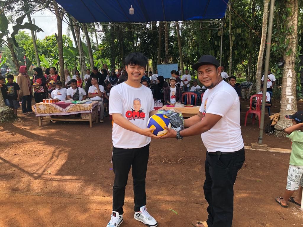 Relawan Ganjar Gelar Kompetisi Voli Antar Desa di Lampung