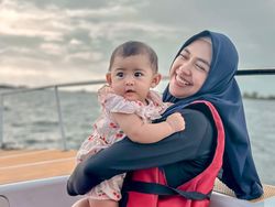 Ria Ricis Sudah Daftarkan Moana Masuk Sekolah