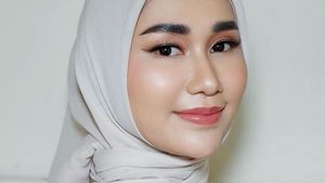 10 Foto Gaya Septia Yetri, Istri Putra Siregar yang Gugat Cerai Bos PS Store