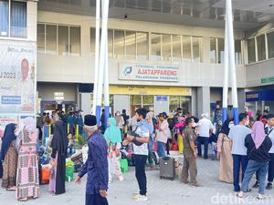 Puncak Arus Balik Nataru, 3.000 Orang Tinggalkan Pelabuhan Parepare Hari Ini Puncak Arus Balik Nataru, 3.000 Orang Tinggalkan Pelabuhan Parepare Hari Ini