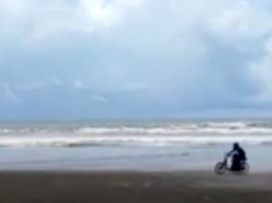 Kabupaten Sukabumi Dukung Balapan di Pantai Ujunggenteng Demi Pariwisata