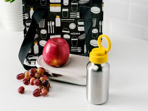 Selain Corkcicle, Ini 5 Brand Botol Minuman Kekinian, Mulai dari Rp 69 Ribu Selain Corkcicle, Ini 5 Brand Botol Minuman Kekinian, Mulai dari Rp 69 Ribu