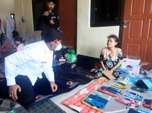 Janji Bupati Sumenep Pulangkan 175 Penumpang Terlantar di Pelabuhan Kalianget