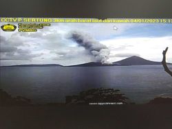 Anak Krakatau Erupsi, Semburkan Abu Vulkanik Setinggi 3.157 Meter