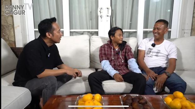 Fajar Sad Boy dan Ayah Fajar Sad Boy dan Ayah
