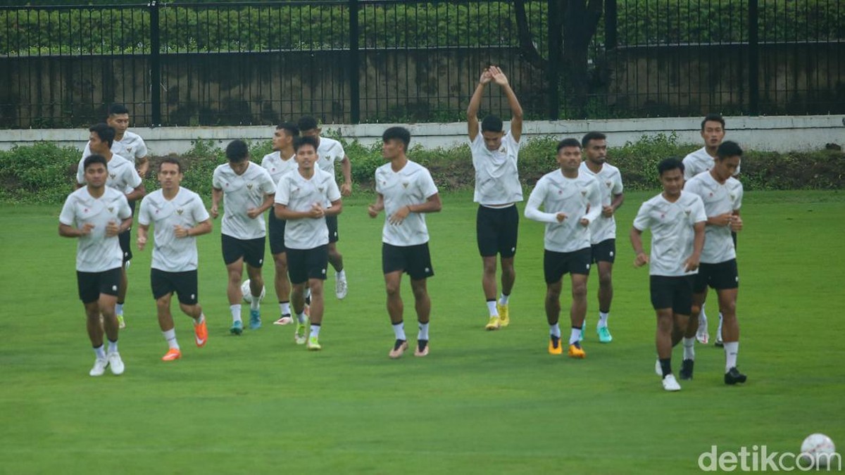 Sesi latihan Timnas Indonesia jelang melawan Vietnam. (Foto: Rifkianto Nugroho)