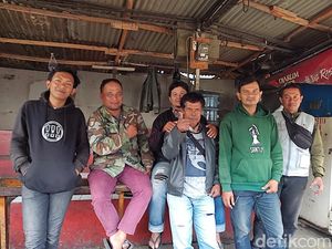 Genggaman Toleransi di Pangkalan Ojek Terminal Dago Bandung