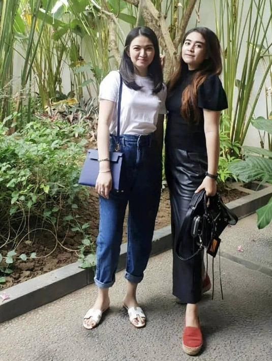 Koleksi tas mewah Selvi Ananda