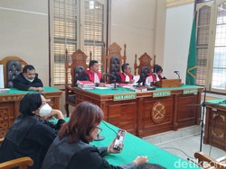 Tiga Kurir 14 Kg Sabu-1.896 Pil Ekstasi ke Riau Dituntut Hukuman Mati di Medan