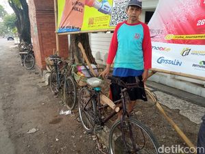 Kisah Kuli Sindang, Mengadu Nasib di Jalanan Kota Cirebon Kisah Kuli Sindang, Mengadu Nasib di Jalanan Kota Cirebon