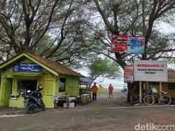 Pelaku Wisata Pantai Congot Sambat soal Jalan Rusak dan Fasilitas