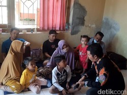 Puluhan Anak Tak Bisa Sekolah gegara Tertahan di Pelabuhan Kalianget Sumenep